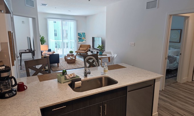 Central Sarasota Apartment | Downtown Apartment with Pool, Gym, and Coworking Space