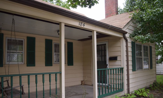 Berkeley Springs House | Downtown Berkeley Springs