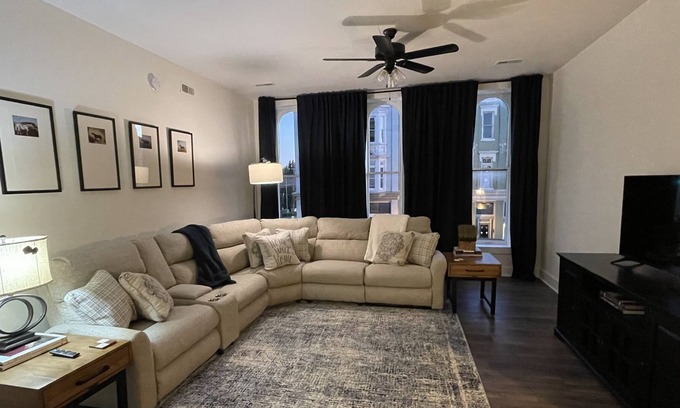 Georgetown Apartment | Downtown Charm And Breakfast Too