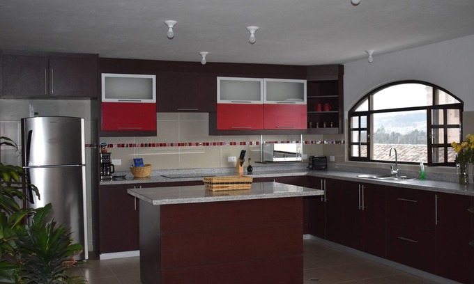 Cotacachi Condo | Downtown Condo with Rooftop Terrace - 'Casa Marano' - "The Ecuadorian" (3)