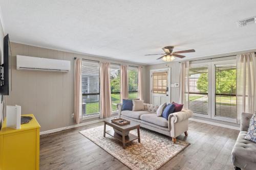 Lake Charles House | Downtown Cottage in Lake Charles LA