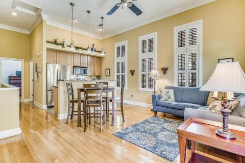 Downtown House | Downtown Dollhouse