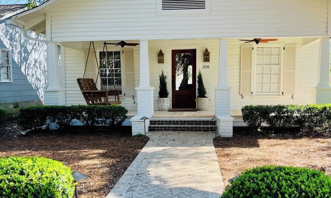 Thomasville Other | Downtown Farmhousenn