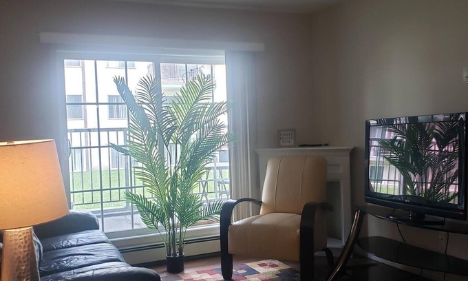 Fort McMurray Condo | Downtown Hideaway