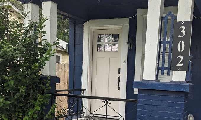 Southside House | Downtown hideaway