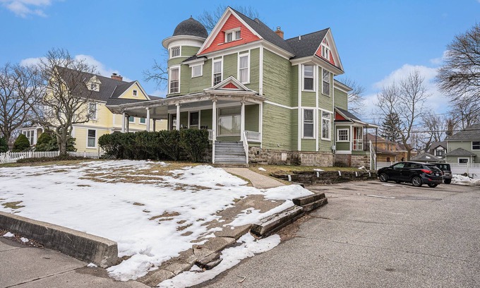 Holland Apartment | Downtown Holland Apartment Retreat by Herrick District Library