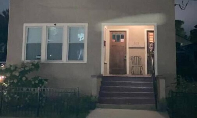 Vine House | Downtown Kalamazoo Apartment - over 1,000 5-star reviews; hosting since 2015
