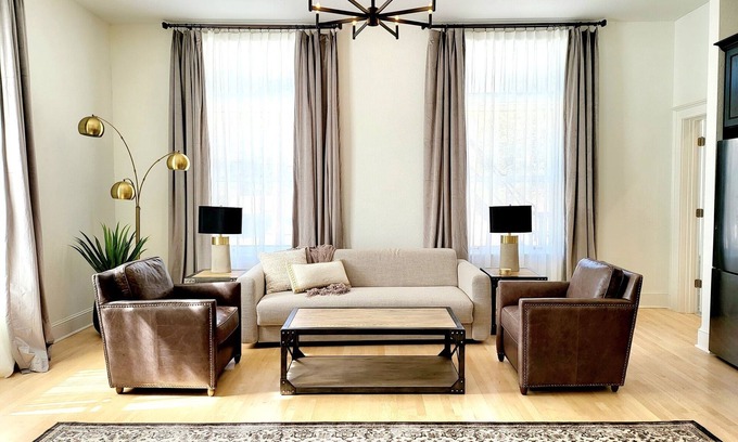 Deadwood Apartment | Downtown Main Street Luxury Studio