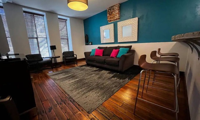 Paducah Apartment | Downtown Paducah Broadway Loft Apartment