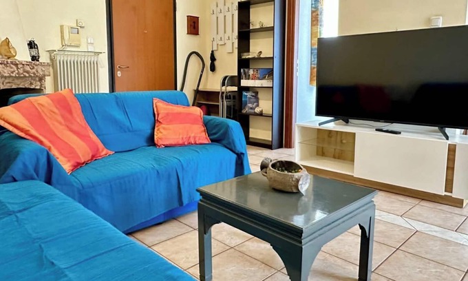 Athens Apartment | DownTown Quiet-Street Apt