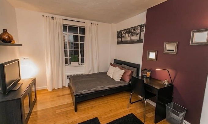Chinatown Apartment | Downtown Studio Apt, near Tufts Med, BMC, MGF