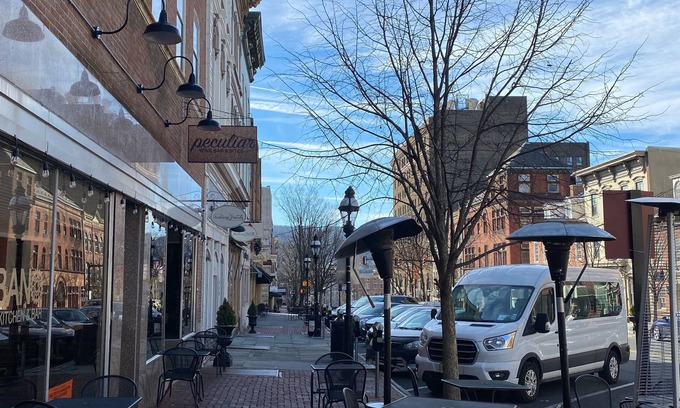 Fountain Hill House | Downtown View of Bethlehem!