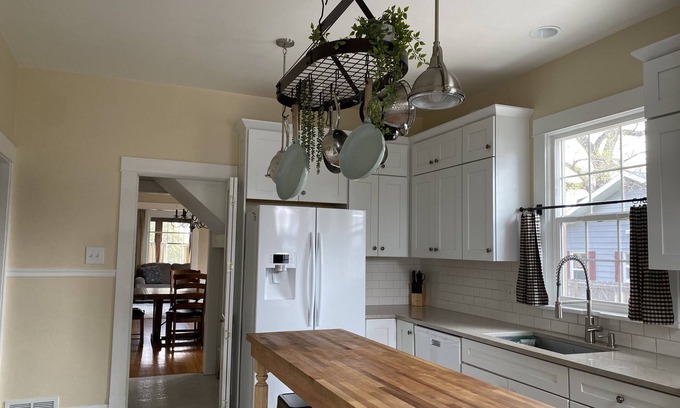 Cheyenne House | Downtown Western Escape
