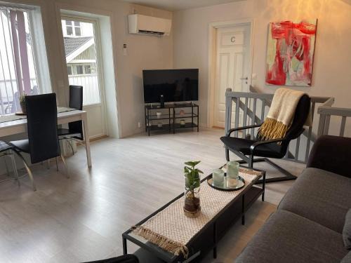 Tonsberg Apartment | Downtown with balcony