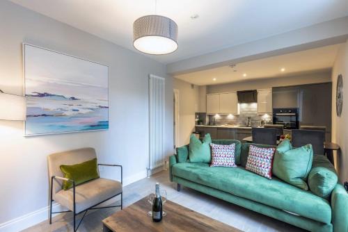 West End Apartment | Dragon Suites - Edinburgh City Centre 2 Bed Apartment