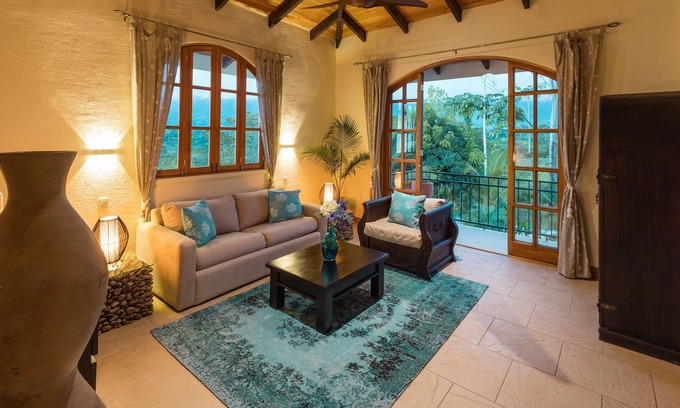 Playa Tortuga House | Dramatic Ocean View And Exclusive Island Beach - Ocean View Suite #5
