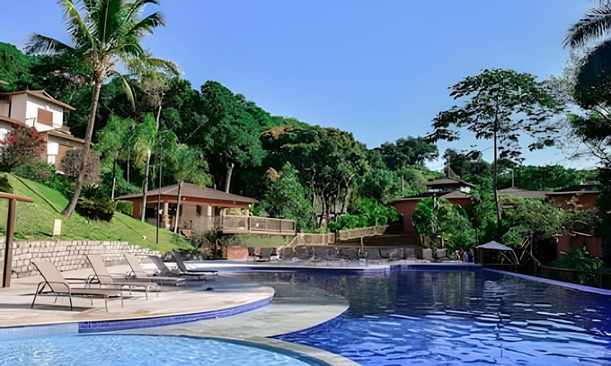 Veloso Condo | Dream Bungalow with Hot Tub on Curral Beach