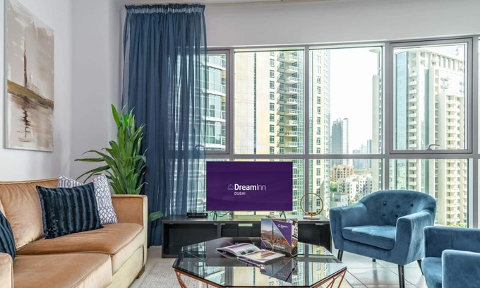 Downtown Dubai Apartment | Dream Inn - Modernly Designed 1 Bedroom in Downtownn