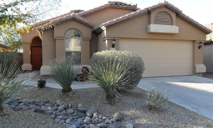 San Tan Valley House | Dream it, Find it, Love it ! This Arizona Getaway Has it All!