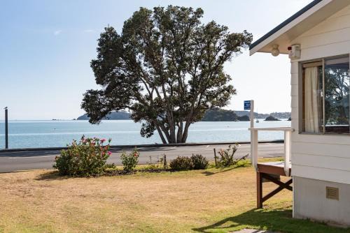 Paihia House | Dream View Waterfront Paihia