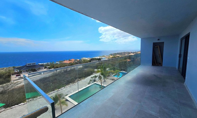 Jan Kok Apartment | Dreamlike Sea View Apartment
