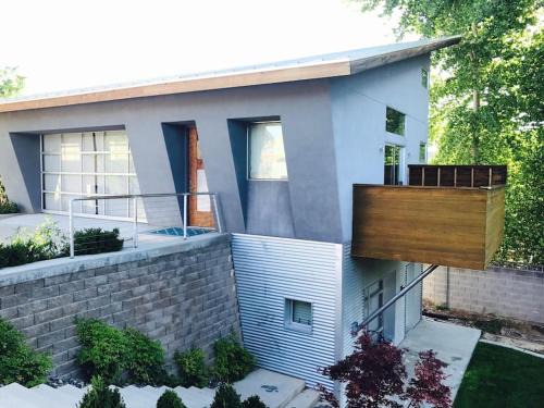 Cedar City House | DREAMLOFT and PATIO on the HILL