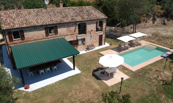 Petritoli Villa | Dreamy country house between sea and mountains!