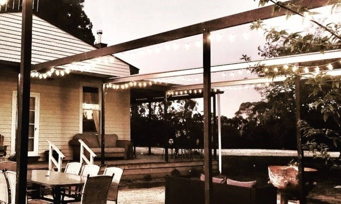 Strathbogie Cottage | Dreamy Farmhouse in a Breathtaking Location