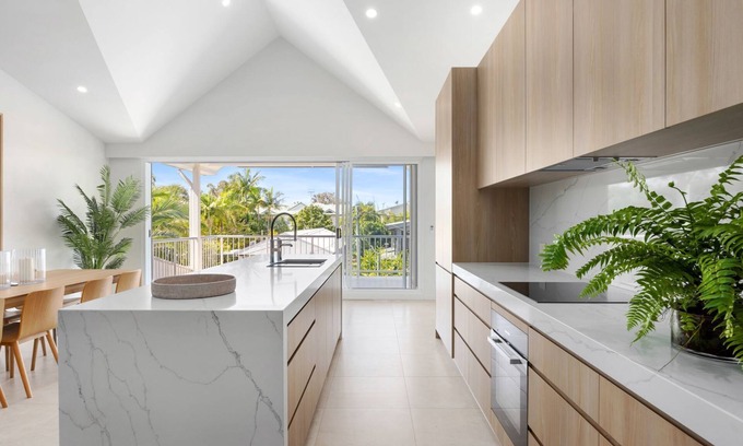 Noosaville Apartment | "Drifters" 6 - 3 William Street Noosaville QLD 4566