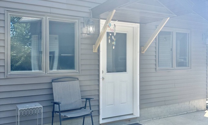 Sextonville Apartment | Driftless Retreat