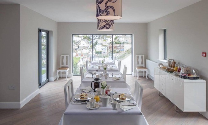Brixham Bed & Breakfast | Driftwood B&B