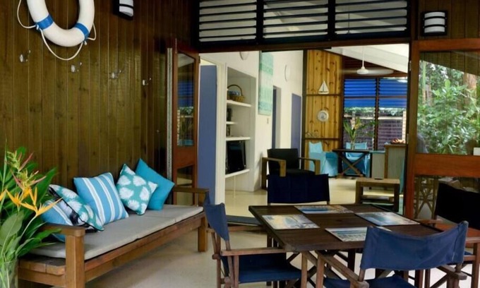 Wongaling Beach Cottage | Driftwood- Beachside Cottage!