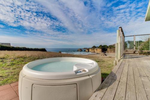 Fort Bragg House | Driftwood Cottage