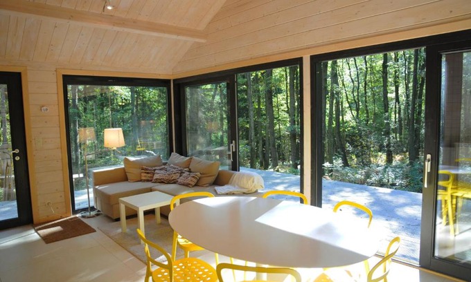 Grandham House | Droles d'Ecureuils