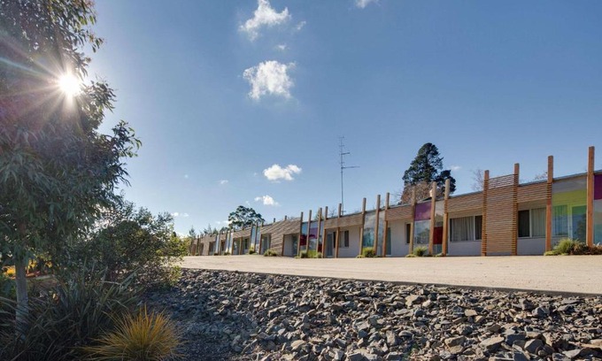 Drouin Hotel | Drouin Motel