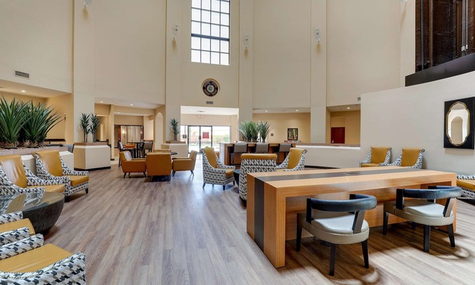 South Mountain Hotel | Drury Inn & Suites Phoenix Airport