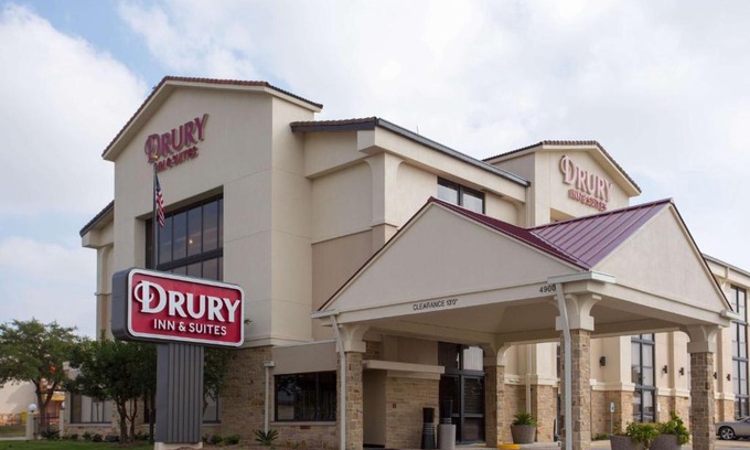 North San Antonio - SAT Hotel | Drury Inn & Suites San Antonio Northeast