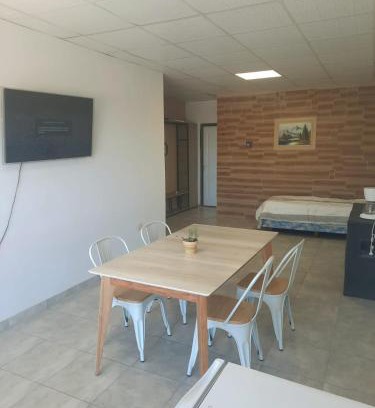 Plottier Apartment | dto kumelen