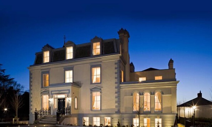 Dublin Apartment | Dublin Oasis Suite 10 mins to city centre