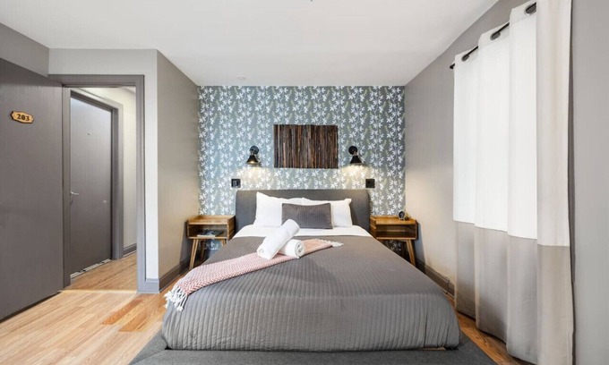 Bronzeville Bed & Breakfast | Dubois Guest House Room 203