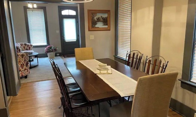 Dubuque House | Dubuque Luxury 2 BDR House Parking Millwork