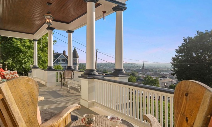 Dubuque House | Dubuque's Front Porch, Historic Charmer, Walk Downtown