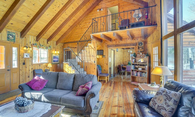 Duck Creek Village Cabin | Duck Creek Village w/ Grill: Escape to Paradise