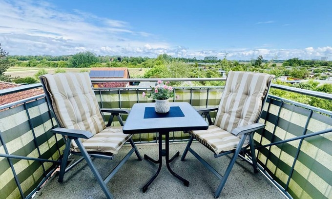 Ortsamt 2 Apartment | Duenenblick, quiet not far from the beach