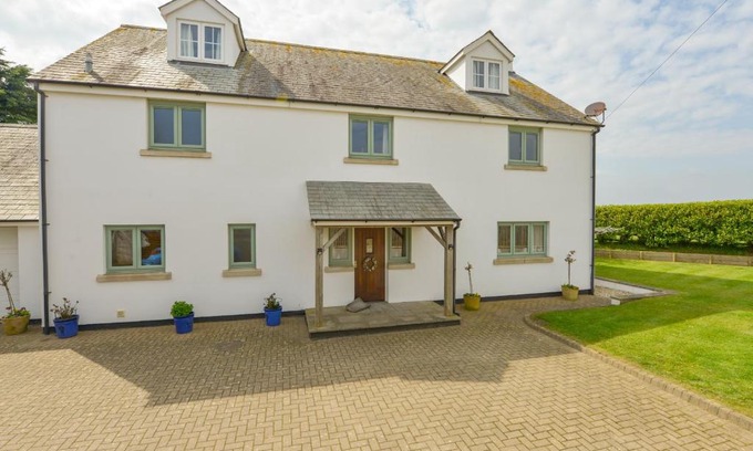 Saint Anns Chapel House | Duffield