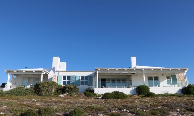 Paternoster House | Dune Ridge Main House