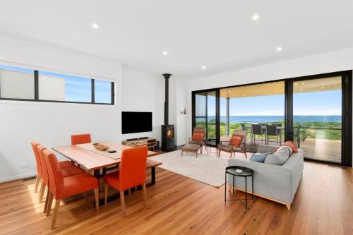 Tomakin House | Dunes at Tomakin managed by Batemans Bay Accom