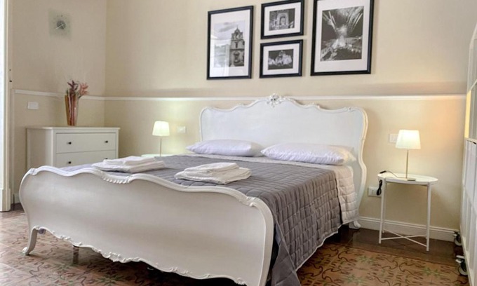 Lentini Bed & Breakfast | Duomo Rooms b&b