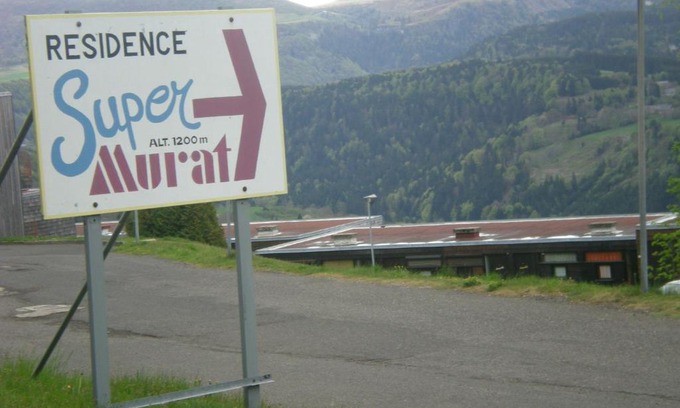 Murat-le-Quaire House | DUPLEX 4 pers super murat 1200 m alt prox mont dore bourboule sancy