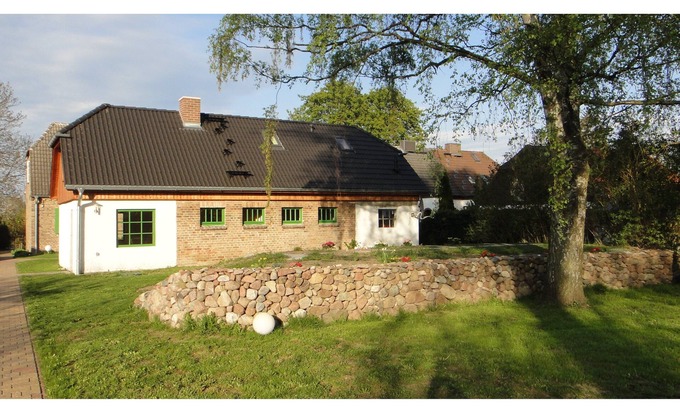 Schmatzin Apartment | Duplex apartment in the ensemble of the listed building. 'Baltic Kate' for 2-3 guests